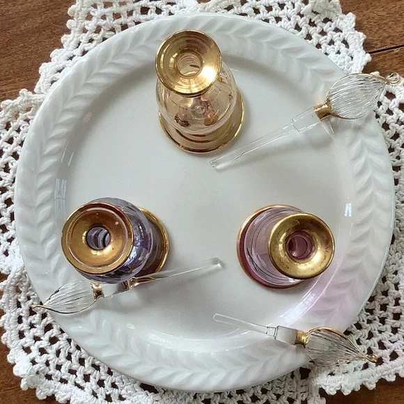 Vintage Egyptian Etched Glass Perfume Bottle Trio - Picture 5 of 12